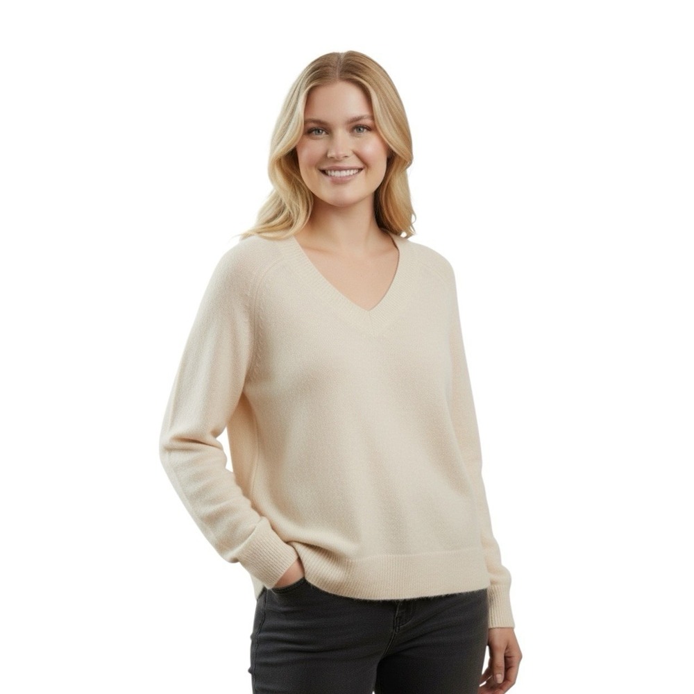 Biltmore 100% Cashmere V-Neck Sweater Women's L Ivory Quiet Luxury Minimalist